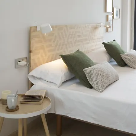 Singularstays Opera Apartamento