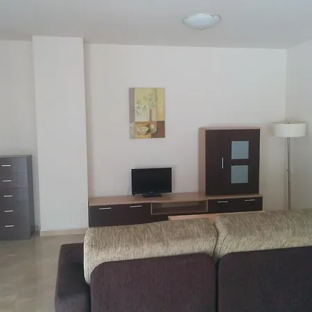 Realrent Jardines De Viveros Appartement