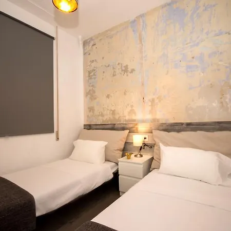 科隆艺术精品公寓