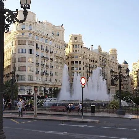 City Hall Square - Wolf Lejlighed