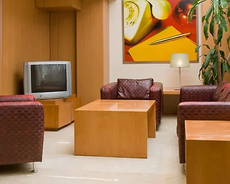 Nh Ciencias Hotel 3*