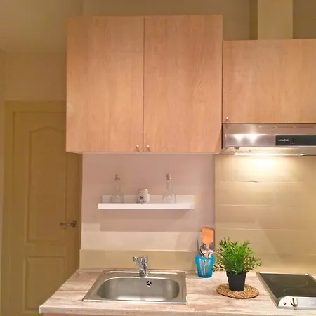 Aloy Modern Flat فالنسيا