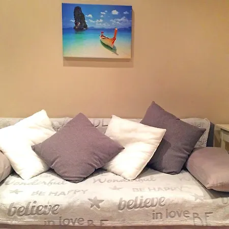 Aloy Modern Flat شقة فالنسيا