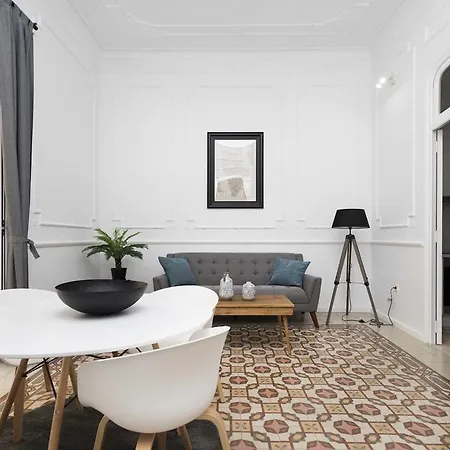 Total Vintage Valencia