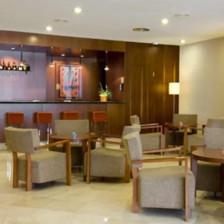 Nh Ciudad De Hotel