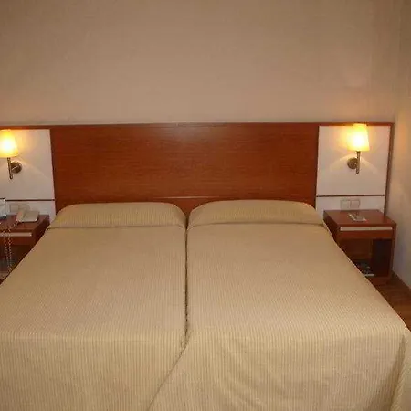 Rh Sorolla Centro 3*