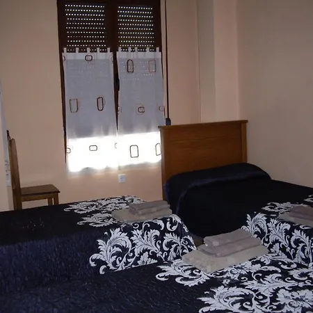 Abastos Pensjonat 2*