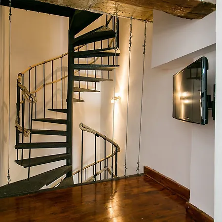 Apartamento Bubuflats / Mercat