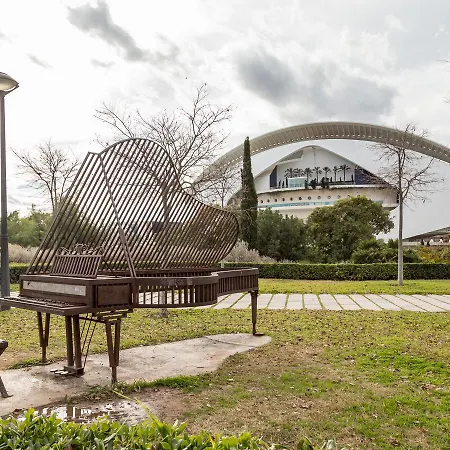 Travel Habitat - Ciudad De Ciencias Valencie