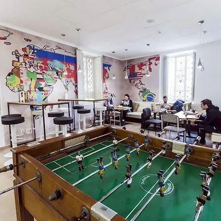 River Hostel Valencia