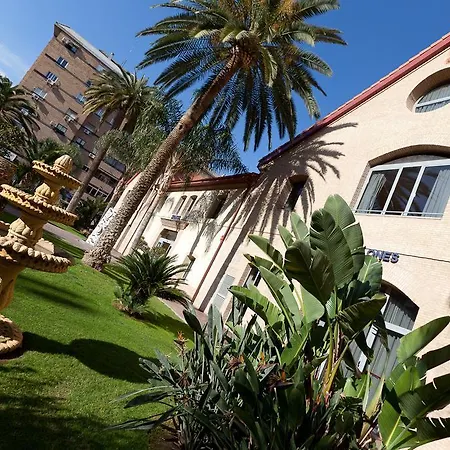 Dwo 4* Valencia