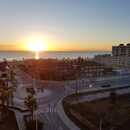 Frente Al Mar Valensiya