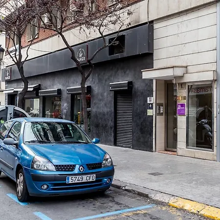 Travel Habitat - Atico Centro 公寓 *