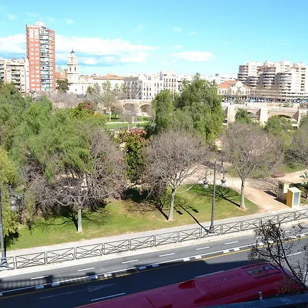 Hotel Blanq Carmen Valence