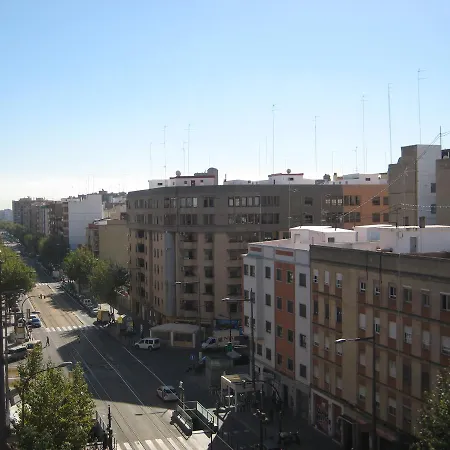 Realrent Jardines De Viveros Appartement Valencia
