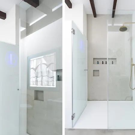 La Mas Bonita Apartment *