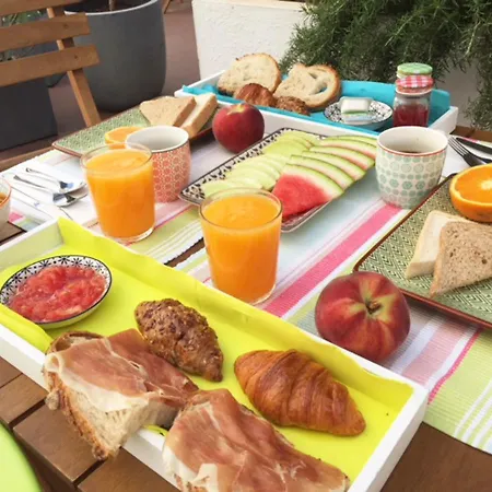 Garden Bed and Breakfast
