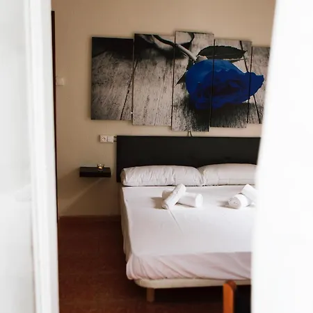 Pensión Namaste (adults Only) 2*