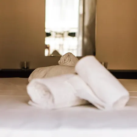 Namaste (adults Only) Affittacamere