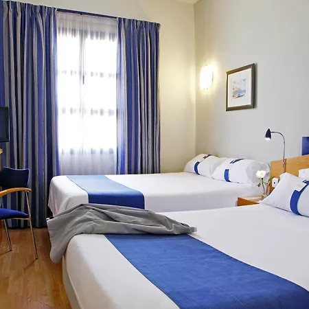 Express Ciudad De Ciencias By Ihg Валенсия