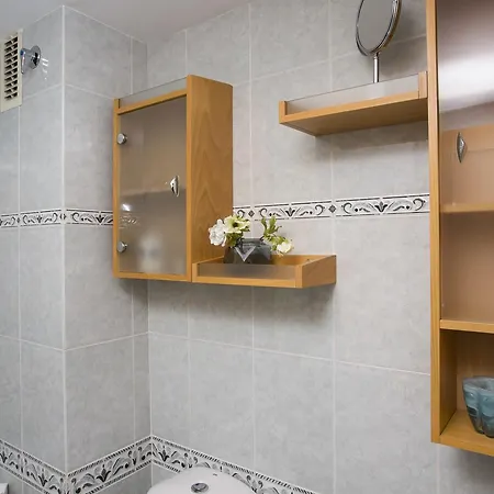 Apartamento Singularstays Poeta Querol Valência