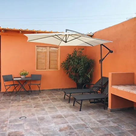 Guest house Mom La Punta