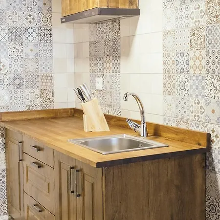 Buho House * Valensiya