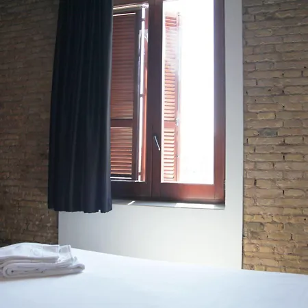 Soho Aparthotel Valenza