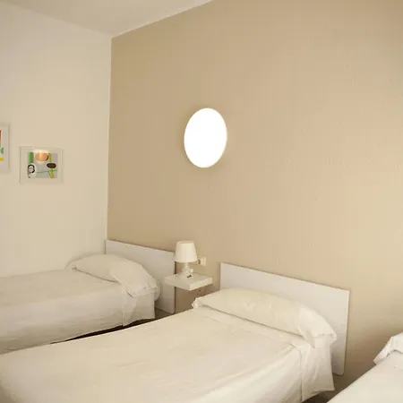 Malvarrosa Gasthuis 2*