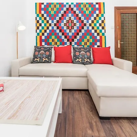 Travel Habitat Cabanyal Apartment Valencia