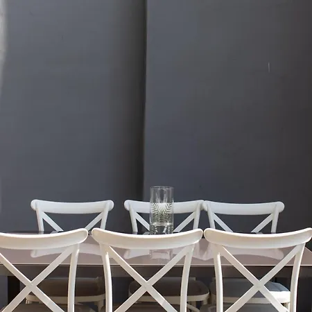 Bubuflats / Mercat Valência