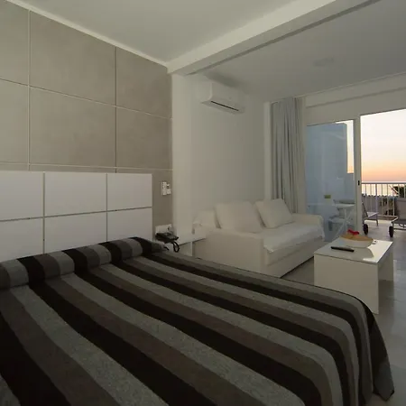 Sol Playa Hotell 2*