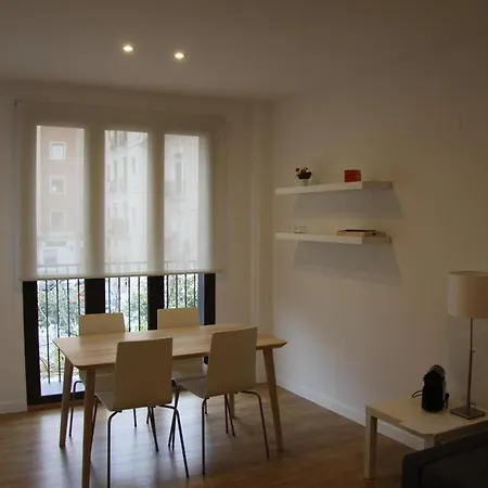 Nuevo Apartamento De Lujo En El Centro De Apartament *