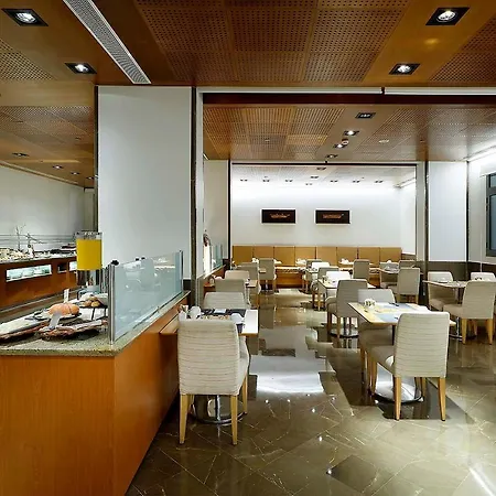 Hotell Eurostars Gran 4*
