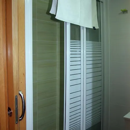 马尔瓦罗萨海滩假日公寓酒店 *