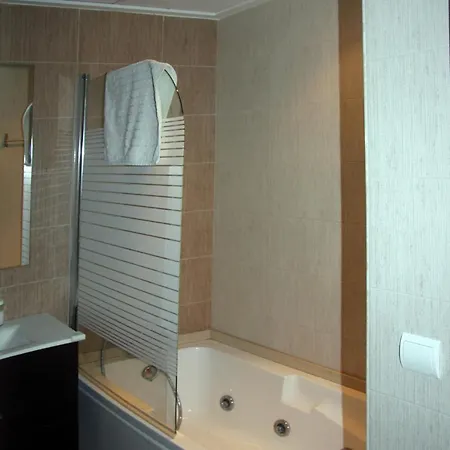 马尔瓦罗萨海滩假日公寓酒店