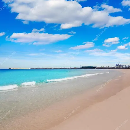 马尔瓦罗萨海滩假日公寓酒店