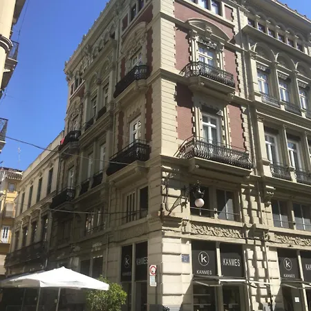 L'esplai فندق مبيت وإفطار