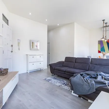 Travel Habitat Ruzafa