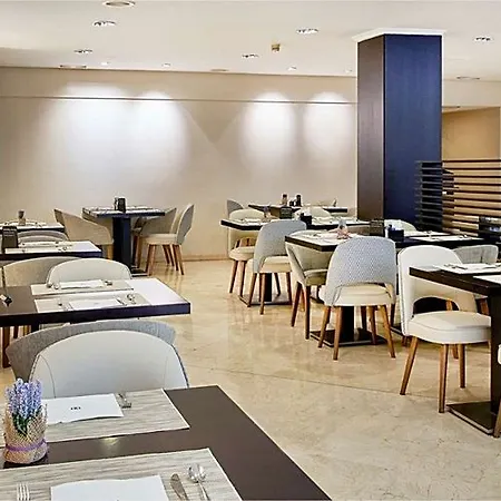 Nh Ciudad De Hotel