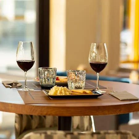 Ramirez Flats 4* Valencia