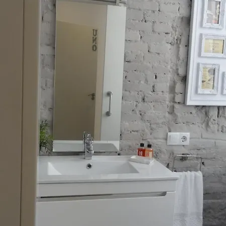 By Eric Olsan Valencia