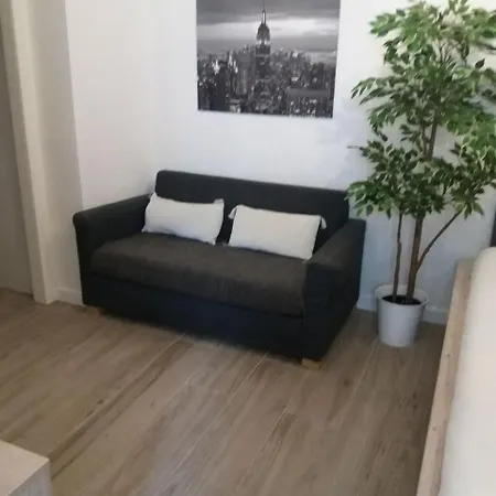 By Eric Olsan * Valencia