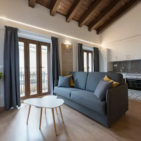 Old Town Flats Casa Burguerini