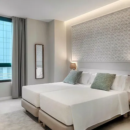 Opera House 3* Валенсия