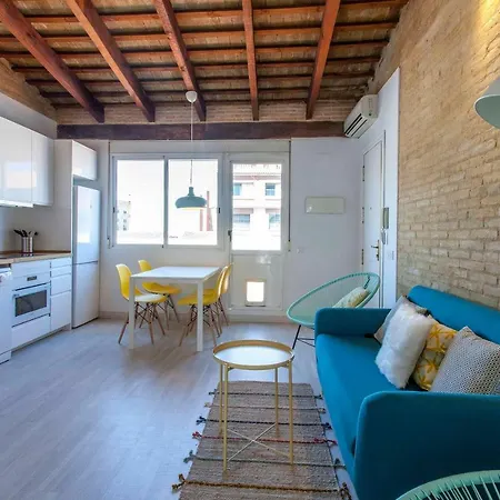 Apartup Port Avenue Attic
