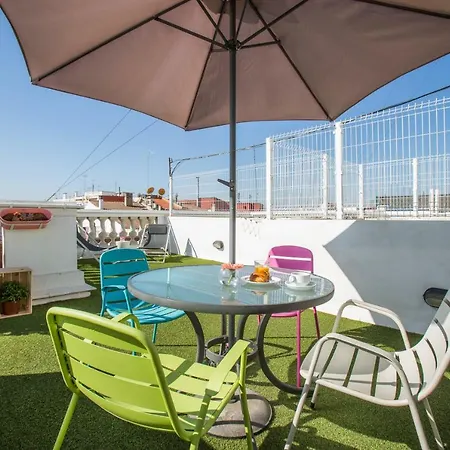 Sky Touristic Attic דירה ולנסיה