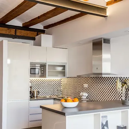 Florit Flats - Center Luxurious 1br 1ba Terrace Wi-fi Ac Daire *