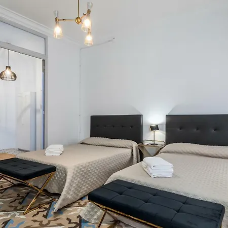 Travel Habitat Port Valencia. Apartman Valencia