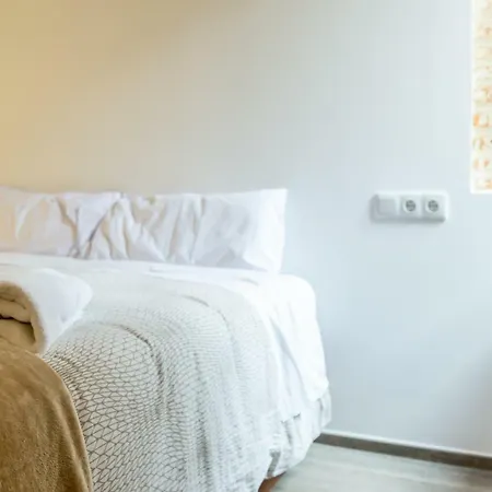 Florit Flats - Cathedral Luxury Terrace Flat 2br 2ba Ac Wifi 公寓